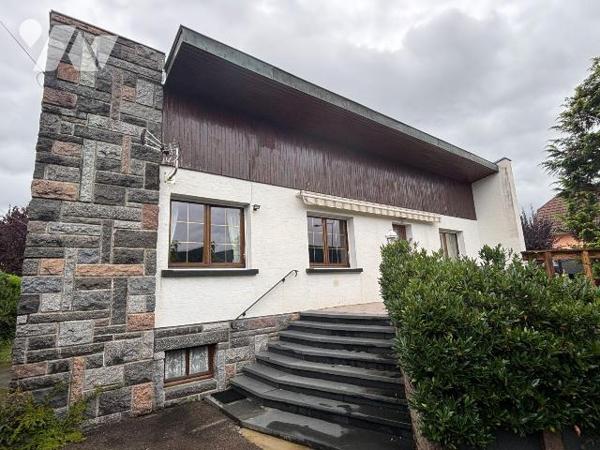 A VENDRE VIAGER OCCUPE MAISON PAVILLON VAGNEY VOSGES 88120
Maison individuelle / pavillon de 137 m2