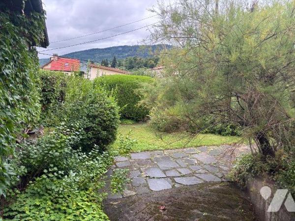 A VENDRE VIAGER OCCUPE MAISON PAVILLON VAGNEY VOSGES 88120
Maison individuelle / pavillon de 137 m2