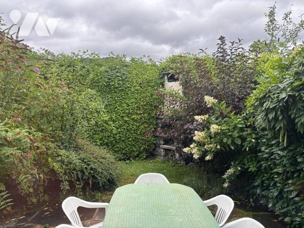 A VENDRE VIAGER OCCUPE MAISON PAVILLON VAGNEY VOSGES 88120
Maison individuelle / pavillon de 137 m2