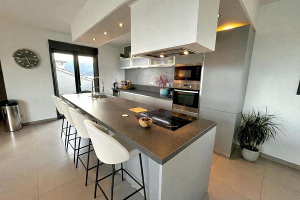 Appartement villa sur toit de 95m2