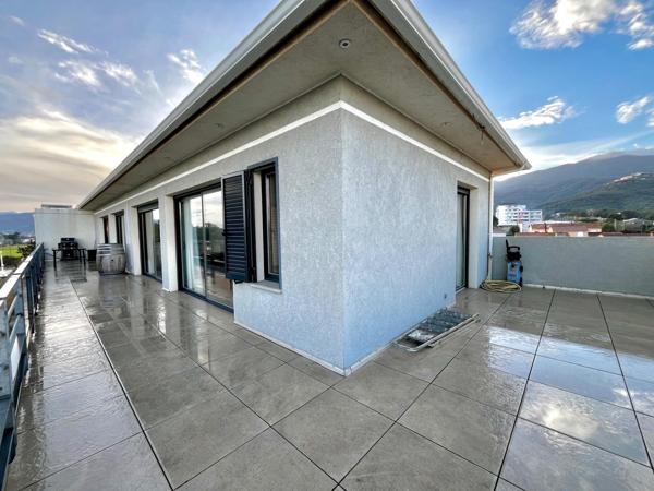 Appartement villa sur toit de 95m2