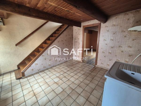 Maison de ville avec garage..