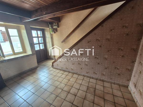 Maison de ville avec garage..