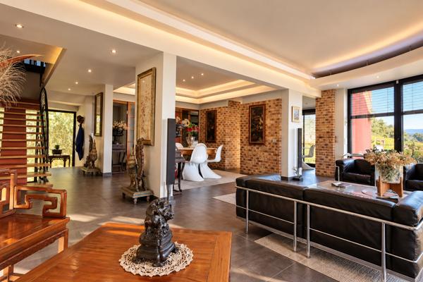 MANDELIEU LES COLLINES | VILLA D'ARCHITECTE AVEC VUE PANORAMIQUE MER