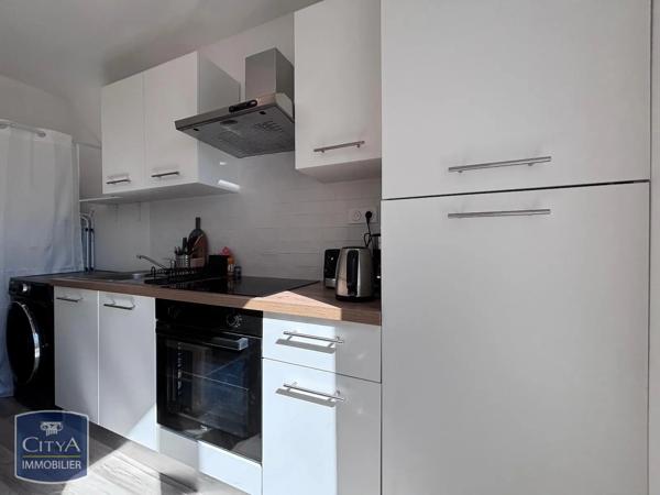 Appartement à louer 4 pièces 36.09m² Maubeuge (59600)