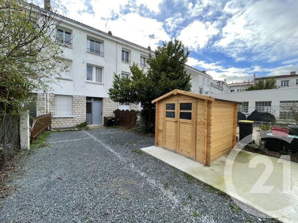 Appartement T3 à vendre  3 pièces - 52,19 m 2   ROYAN  - 17