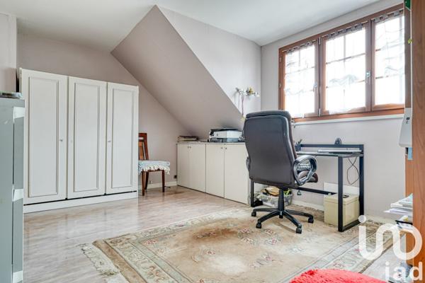 Maison 6 pièces de 125 m² à Baillet-en-France (95560)