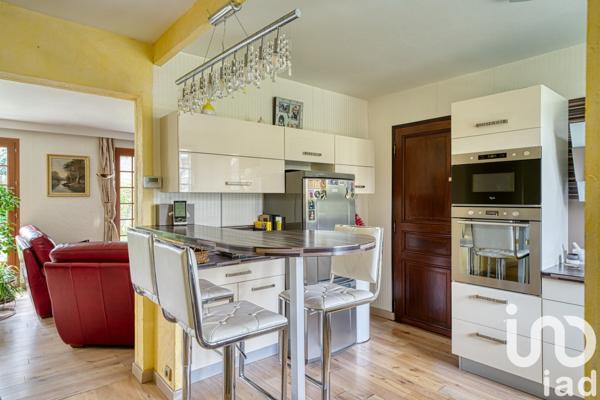 Maison 6 pièces de 125 m² à Baillet-en-France (95560)