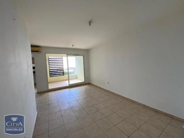 Appartement à louer 1 pièce 30.38m² Saint-Denis (97490)