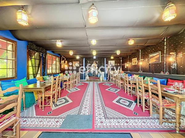 Fonds De Commerce - 150 m²