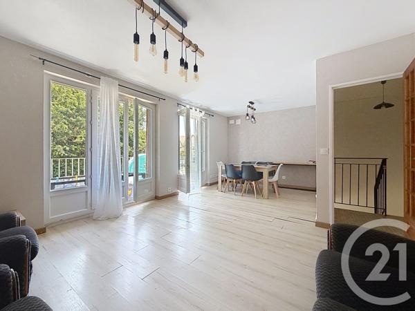 Maison à vendre  3 pièces - 86,80 m 2   GUERET  - 23