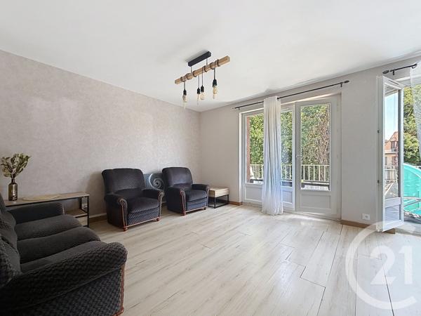 Maison à vendre  3 pièces - 86,80 m 2   GUERET  - 23