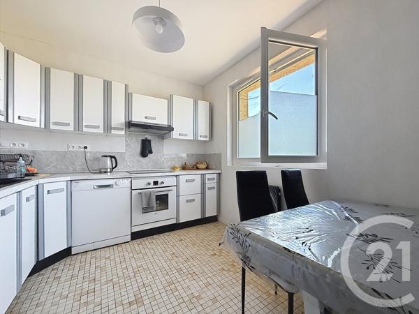 Maison à vendre  3 pièces - 86,80 m 2   GUERET  - 23