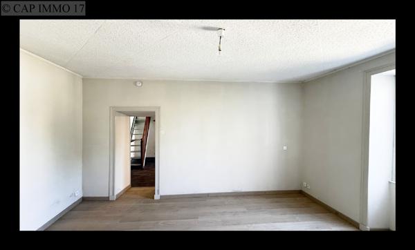Maison de 298 m² en vente à CDA LA ROCHELLE