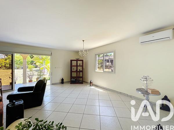Maison à vendre 4 pièces 160 m² Le Tampon