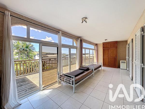 Maison à vendre 4 pièces 160 m² Le Tampon