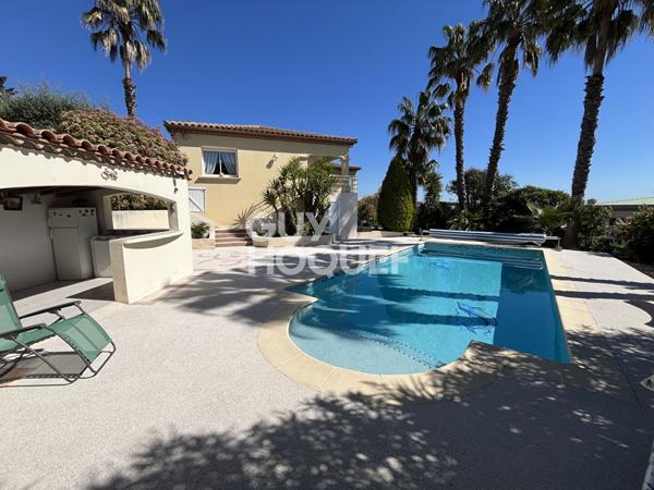 Maison familiale Juvignac de 245 m² sur 1024 m² de terrain