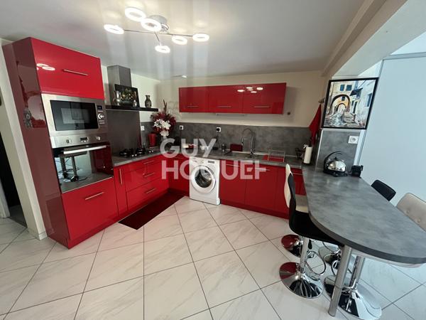 Maison familiale Juvignac de 245 m² sur 1024 m² de terrain
