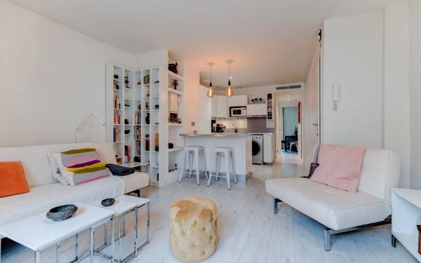 Appartement à vendre    2 pièces • 49 m2 Nice