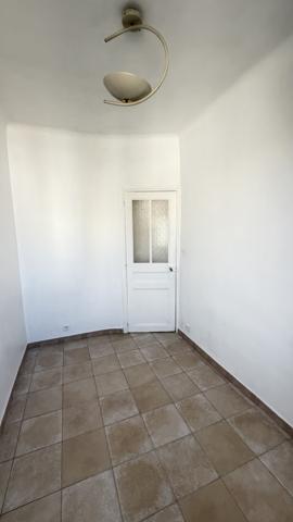 Marseille (13005) Marseille ( 13005 ) VENTE APPARTEMENT 34 M2 CARREZ 3 ÉME ÉTAGE 157 RUE HORACE BERTIN 13005 MARSEILLE