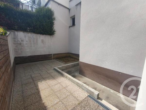 Appartement à vendre  3 pièces - 68 m 2   AGEN  - 47