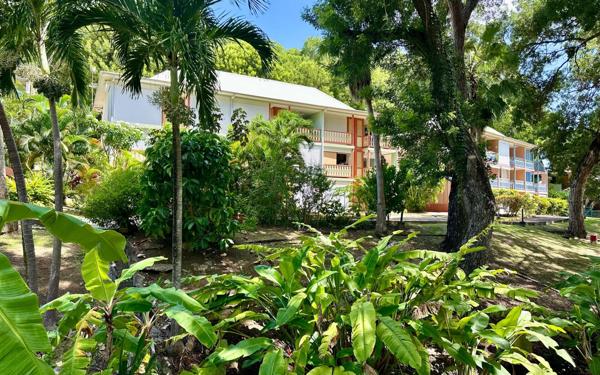 Appartement à vendre    1 pièce • 20 m2 Sainte-Anne