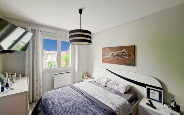 Maison à vendre    5 pièces •  Bessens