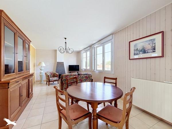 Maison à vendre 213 000 € Le Poiré-sur-Vie 6 p 101,3 m² DPE E