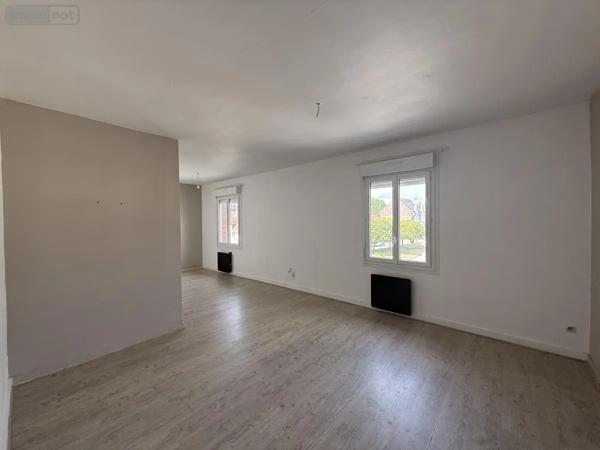 Achat - Immeuble Villers-Bretonneux 80800 329 m 2 912 m 2