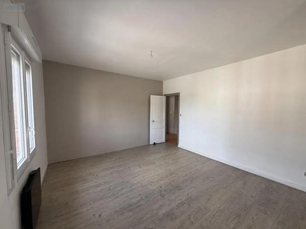 Achat - Immeuble Villers-Bretonneux 80800 329 m 2 912 m 2
