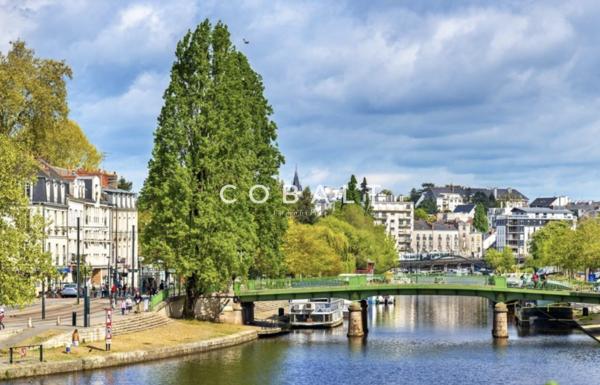 LOCAL COMMERCIAL RARE – EMPLACEMENT EXCEPTIONNEL EN BORD DE L’ERDRE !