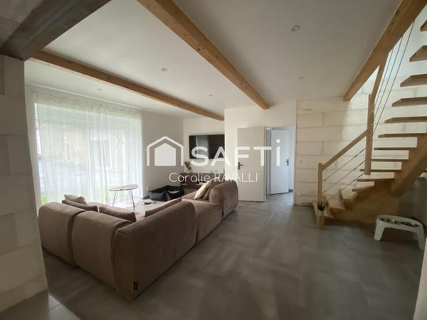 Maison rénovée avec goût, alliant charme de l’ancien et confort moderne