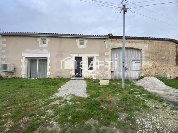 Maison rénovée avec goût, alliant charme de l’ancien et confort moderne