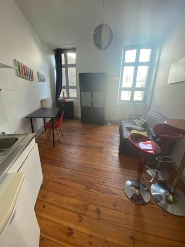 Appartement à louer  1 pièce • 19,92 m2 Limoges