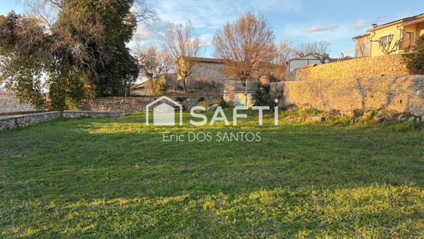 Rare terrain constructible  Navacelles 1281 M2