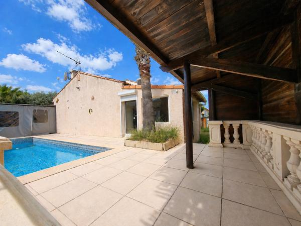 Châteauneuf-les-Martigues (13220) PLAIN PIED, PISCINE, JARDIN ARBORE AVEC PISCINE SUR 522M2 DE TERRAIN