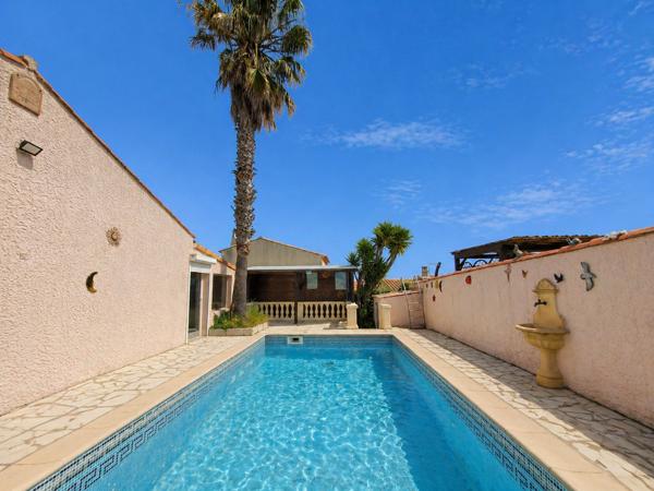Châteauneuf-les-Martigues (13220) PLAIN PIED, PISCINE, JARDIN ARBORE AVEC PISCINE SUR 522M2 DE TERRAIN