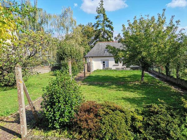 Maison à vendre à Montfort-sur-Meu en Ille-et-Vilaine (35160), ref : 048-V1214M