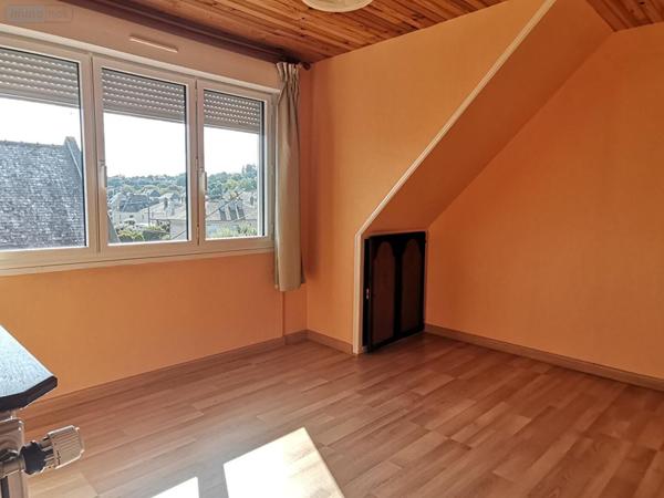 Maison à vendre à Montfort-sur-Meu en Ille-et-Vilaine (35160), ref : 048-V1214M