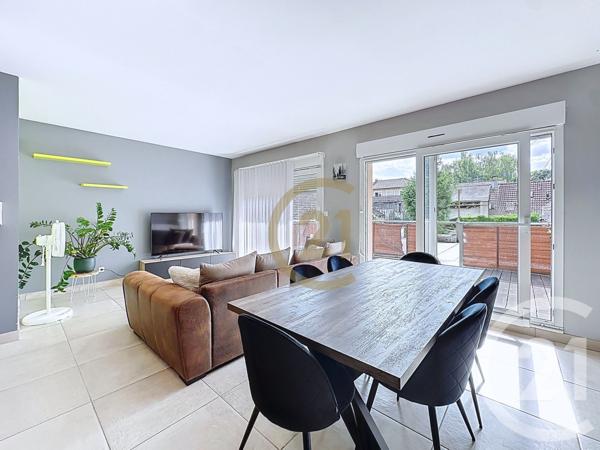 Appartement F5 à vendre  5 pièces - 111,67 m2 GIROMAGNY - 90