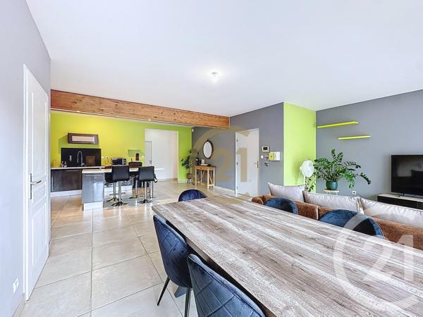 Appartement F5 à vendre  5 pièces - 111,67 m2 GIROMAGNY - 90