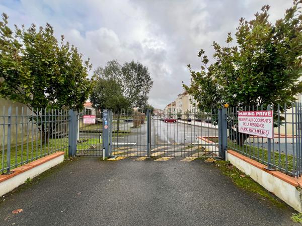 Studio 19m² - Idéal Investisseur - Parking - Bd des Belges