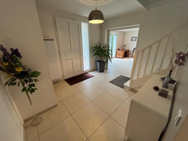 Gif-sur-Yvette (91190) Grande maison familiale avec jardin arboré – Gif-sur-Yvette, impasse calme