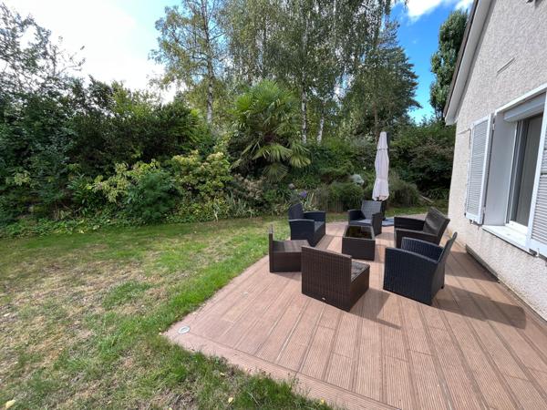 Gif-sur-Yvette (91190) Grande maison familiale avec jardin arboré – Gif-sur-Yvette, impasse calme