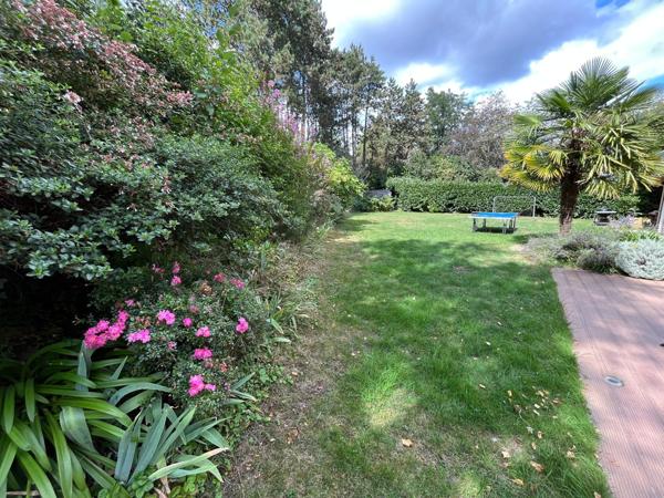 Gif-sur-Yvette (91190) Grande maison familiale avec jardin arboré – Gif-sur-Yvette, impasse calme