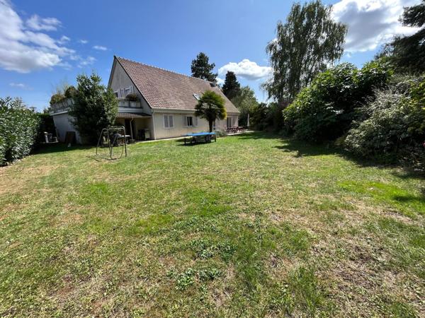 Gif-sur-Yvette (91190) Grande maison familiale avec jardin arboré – Gif-sur-Yvette, impasse calme