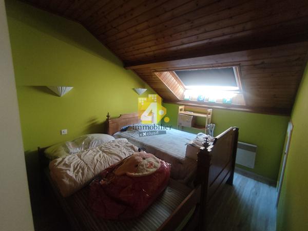 Maison - 8 pièces - 159 m²