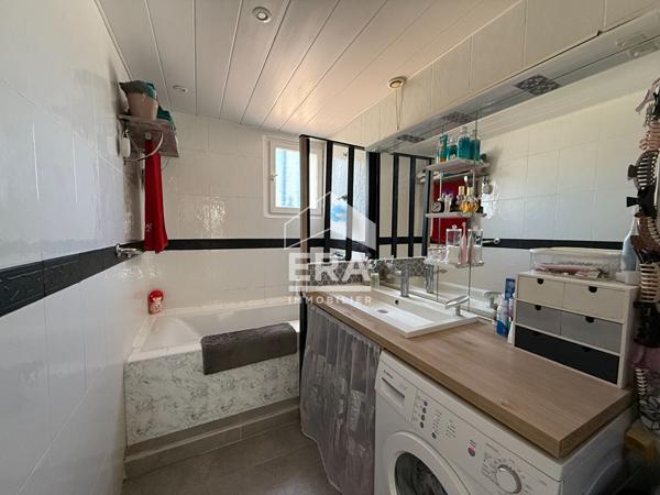 A VENDRE 83470 SEILLONS SOURCE D'ARGENS MAISON PLAIN PIED 95 M² SUR 1500M² DE  TERRAIN PISCINE CARPORT