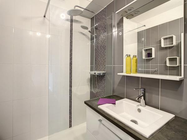 Appartement 2 pièces - 63 m²