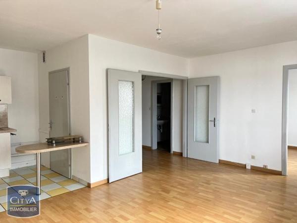 Appartement à louer 2 pièces 46.74m²